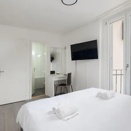 Urban Oasis With Queen Bed And View Be-49 Apartamento