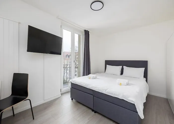 Urban Oasis With Queen Bed And View Be-49 Appartamento Zurigo