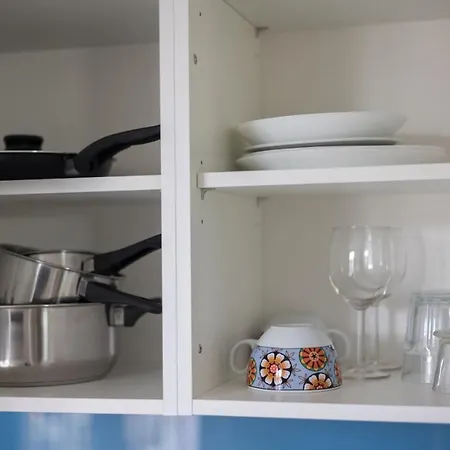 شقة Urban Oasis With Queen Bed And View Be-49