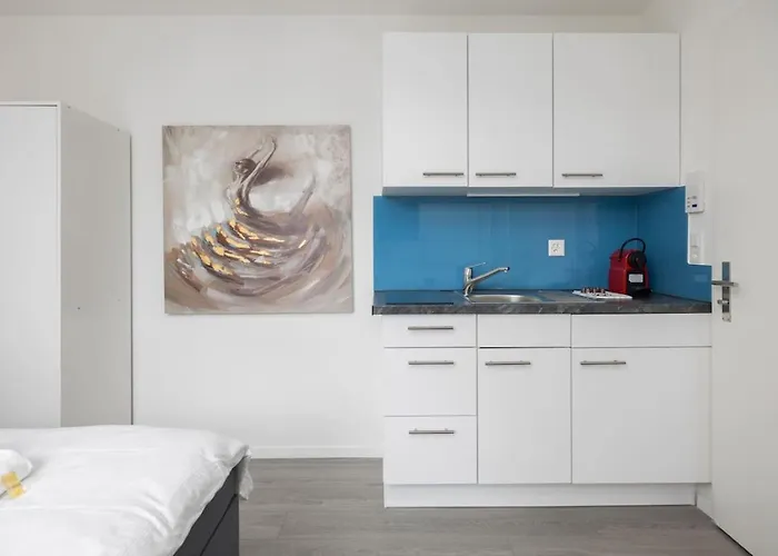 Urban Oasis With Queen Bed And View Be-49